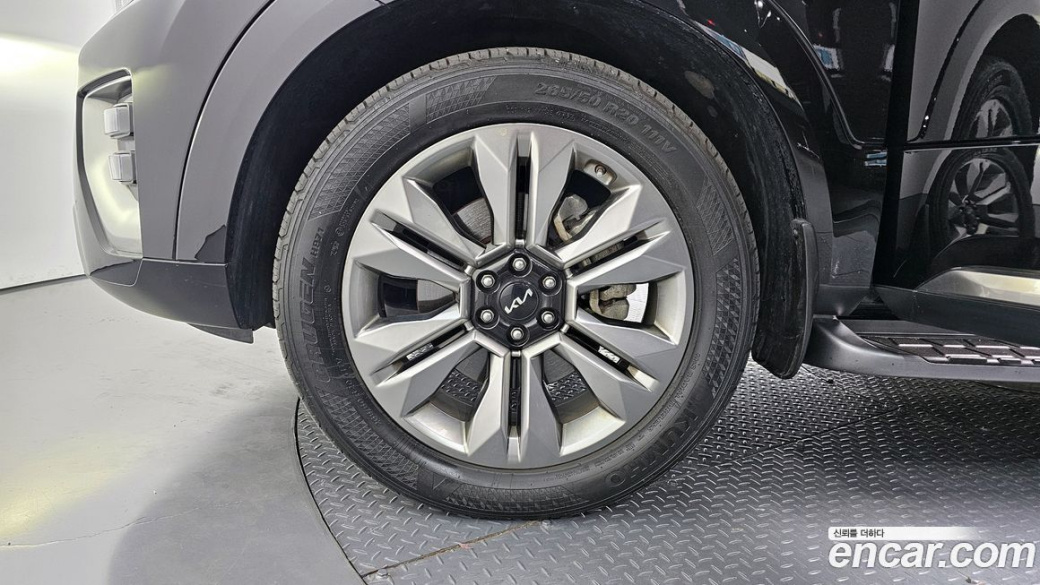 Kia Mohave Diesel 3.0 4WD 5-Seater, 2022
