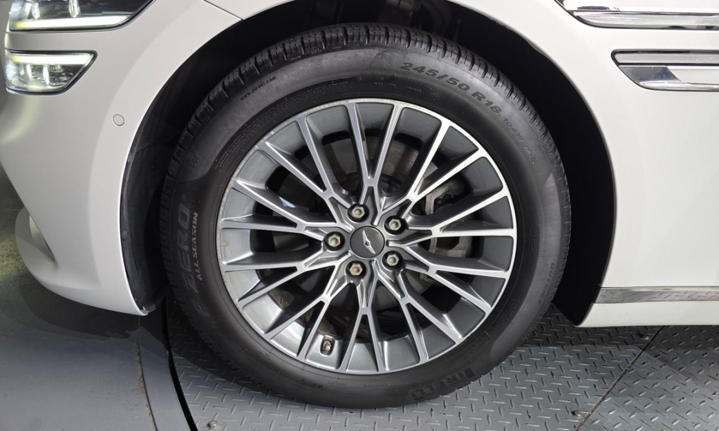 Genesis G80 Gasoline 2.5 Turbo AWD, 2022