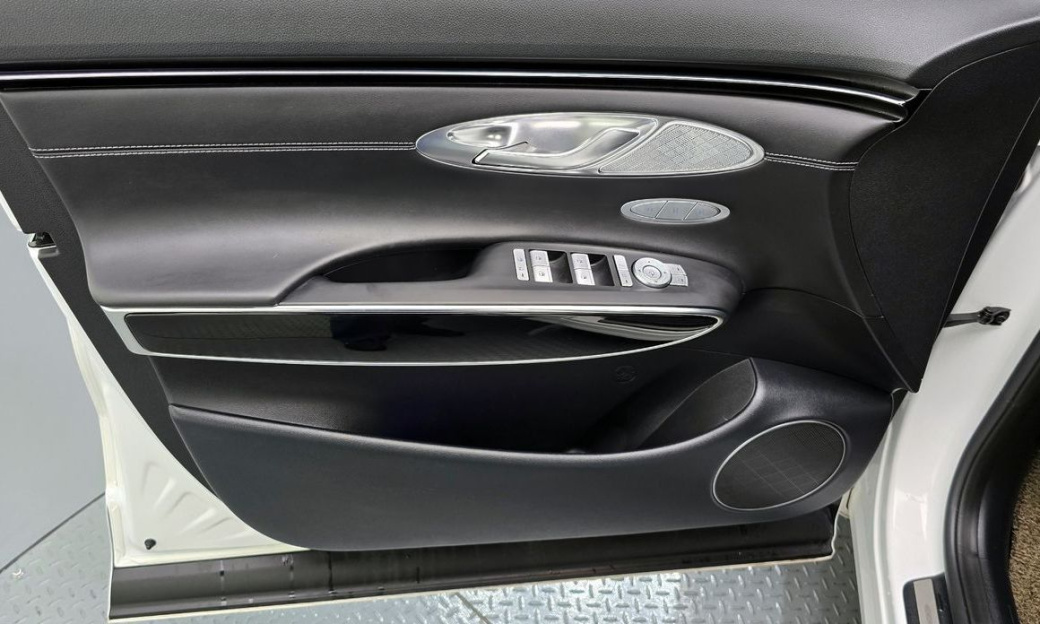 Genesis GV70 2.5T Gasoline 2WD, 2024
