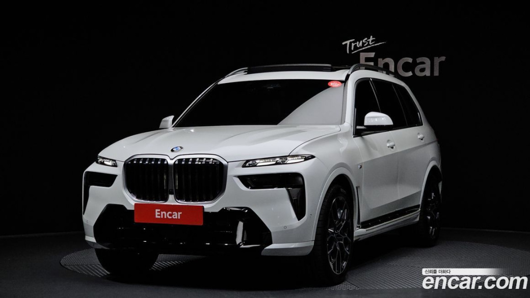 BMW X7 xDrive 40d M Sport 6STR, 2025