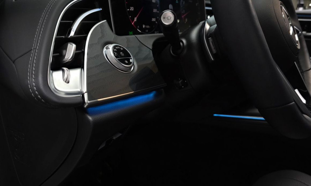 Mercedes-Benz E-Class E200 Avantgarde, 2024