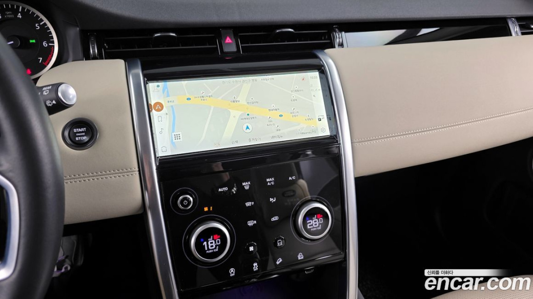 Land Rover Discovery Sport P250 SE, 2023