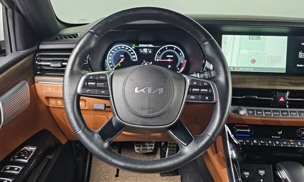Kia Mohave Diesel 3.0 4WD 5-Seater, 2024