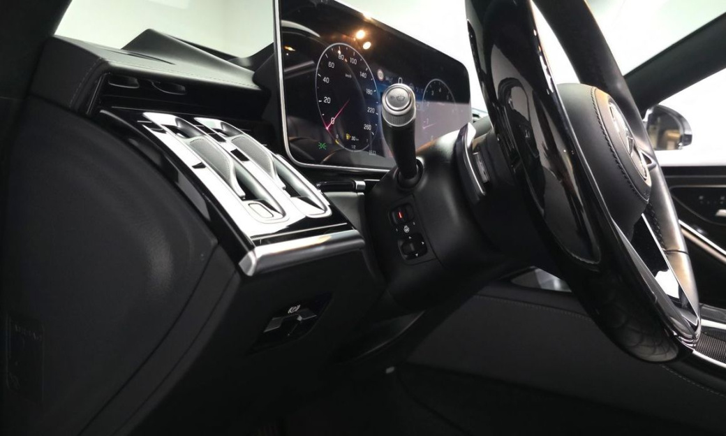 Mercedes-Benz S-Class S580L 4MATIC, 2024