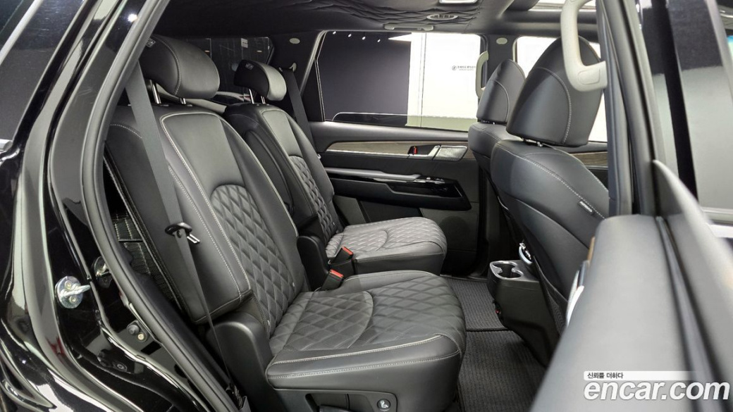 Kia Mohave Diesel 3.0 4WD 6-Seater, 2022