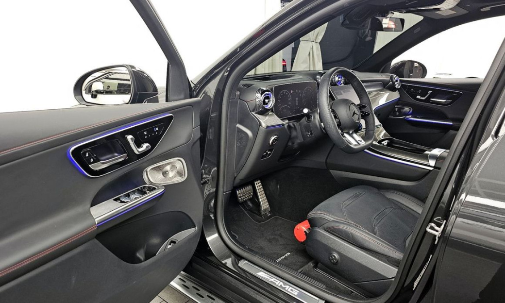 Mercedes-Benz GLC-Class AMG GLC43 4MATIC, 2025