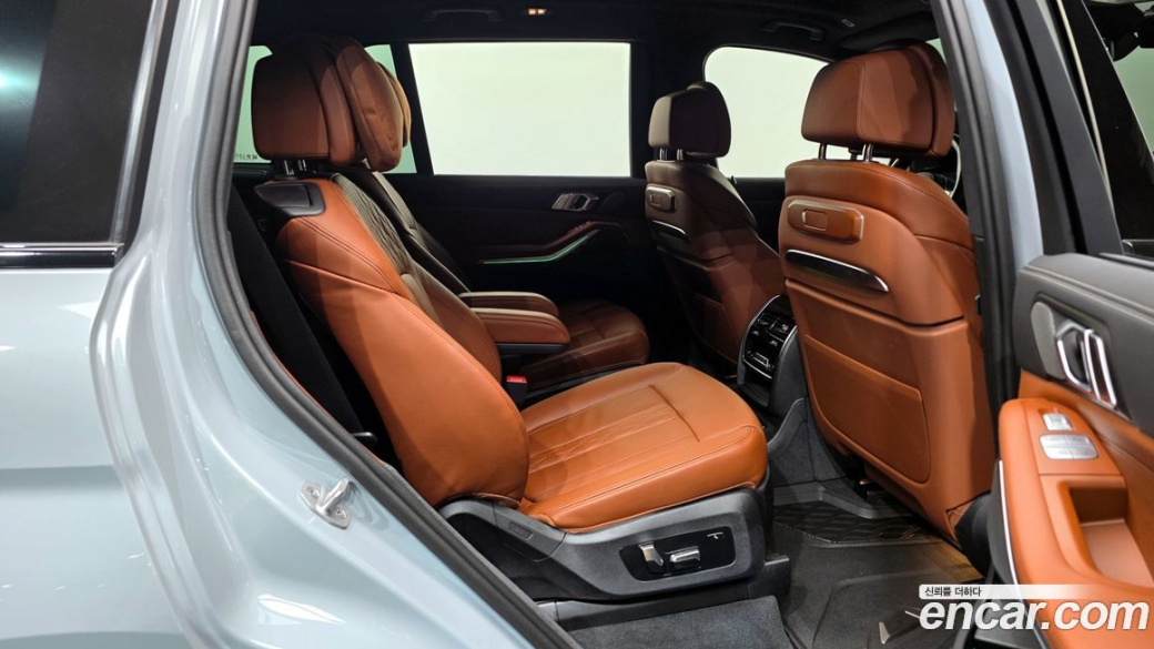 BMW X7 xDrive 40i M Sport 6STR, 2025