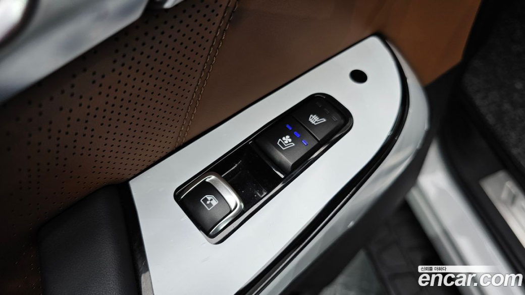 Kia Mohave Diesel 3.0 4WD 6-Seater, 2023