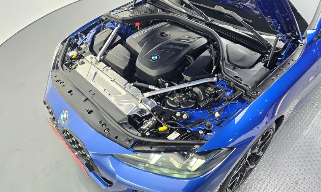 BMW 4-Series 420i M Sport Pro Convertible, 2025