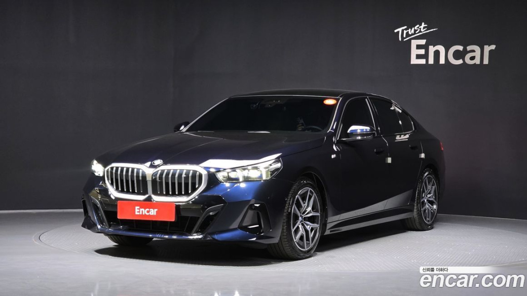 BMW 5-Series 520i M Sport, 2024