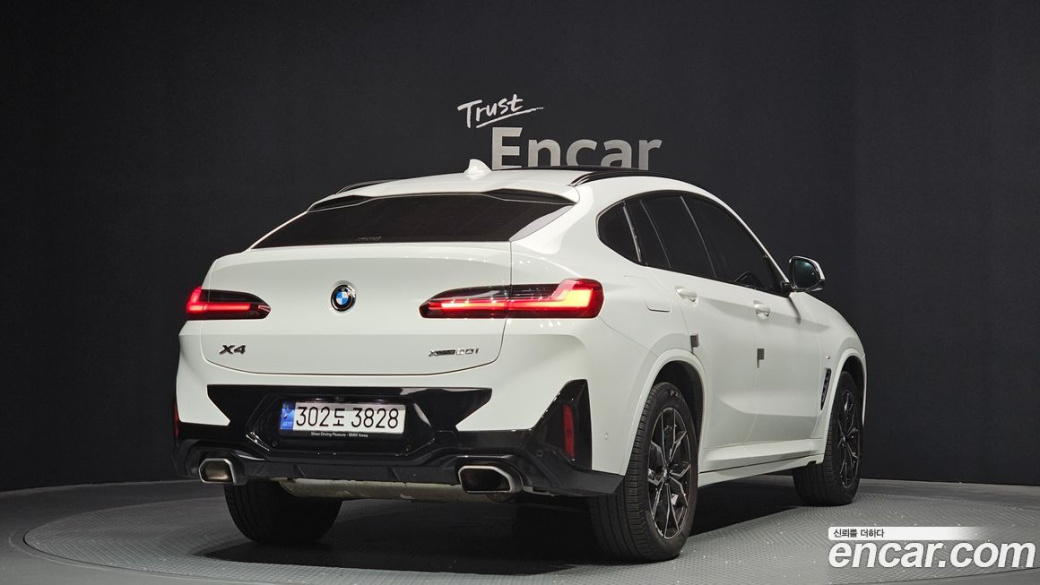BMW X4 xDrive20i M Sport, 2022