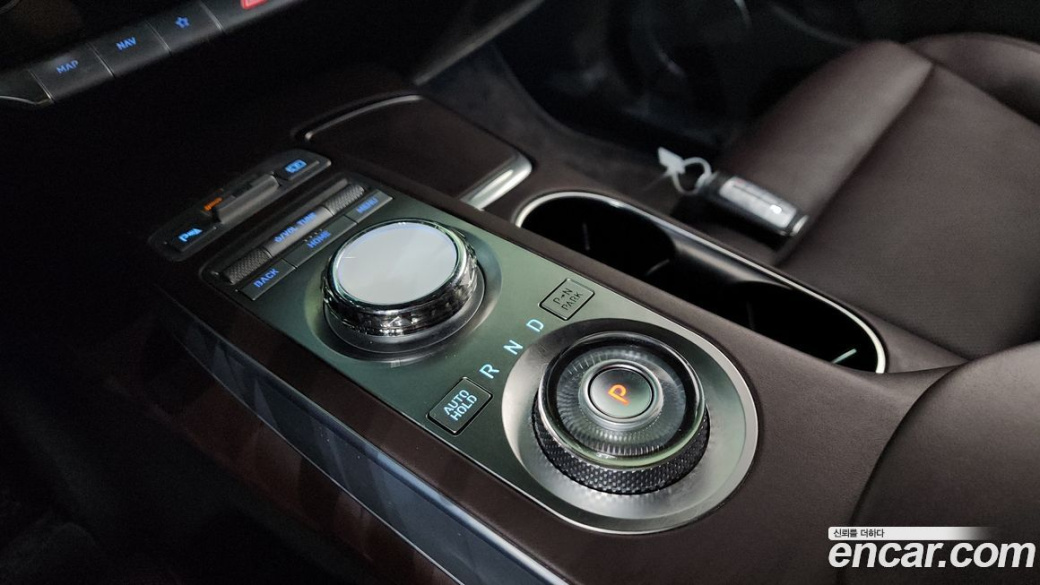 Genesis GV70 2.5T Gasoline AWD, 2022