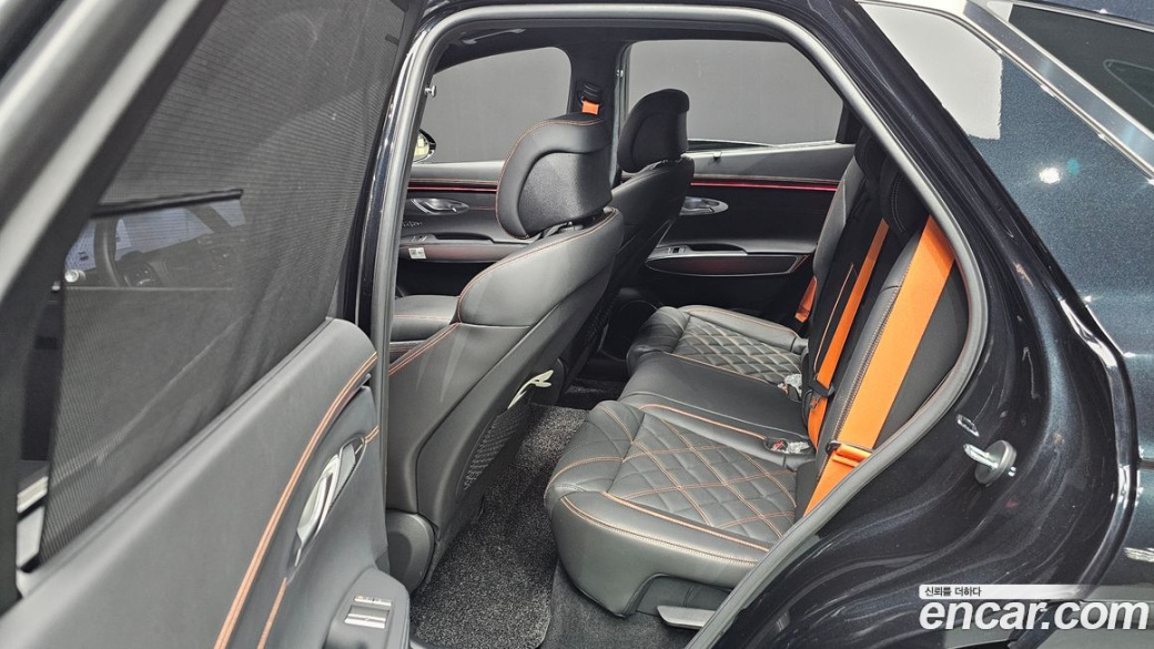 Genesis GV70 2.5T Gasoline AWD, 2025