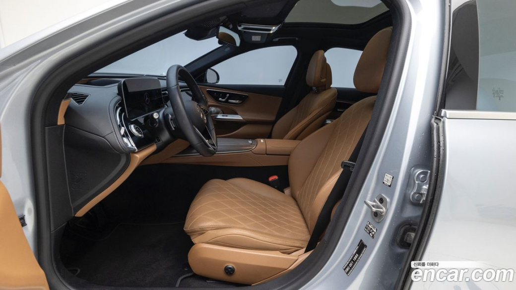Mercedes-Benz E-Class E450 4MATIC Exclusive, 2024