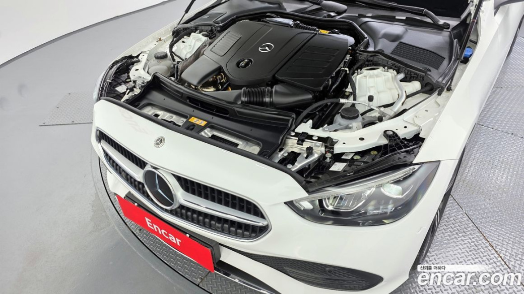 Mercedes-Benz C-Class C300 4MATIC Avantgarde, 2023