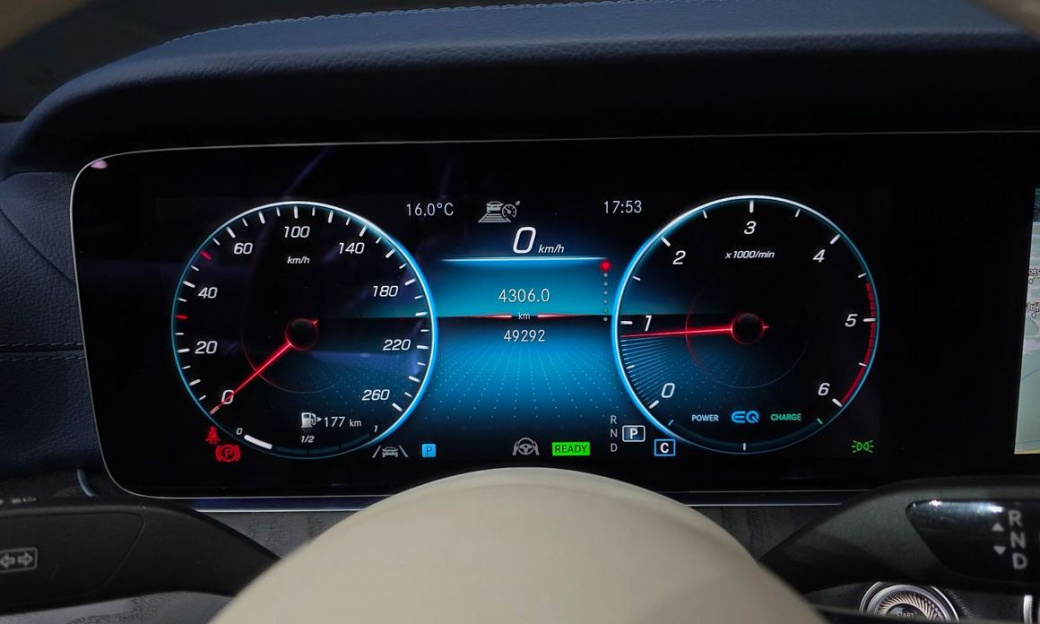 Mercedes-Benz E-Class E300d 4MATIC Coupe, 2022