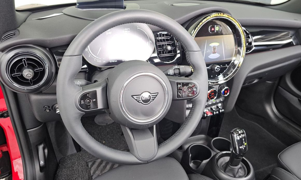 Mini Cooper Convertible Classic, 2024