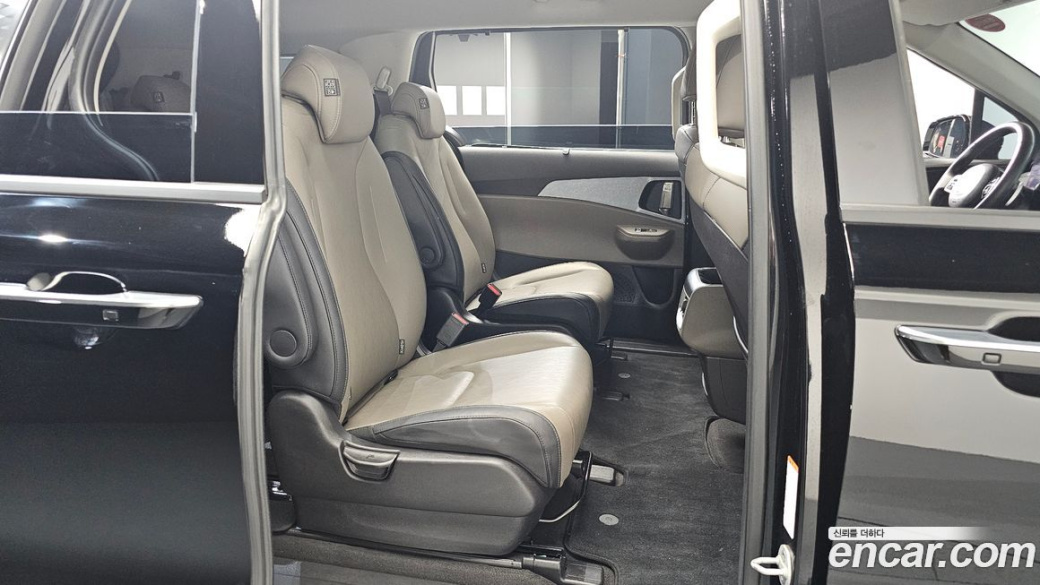Kia Carnival 9-Seater Noblesse, 2025