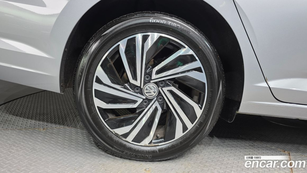 Volkswagen Jetta 1.4 TSI Prestige, 2021