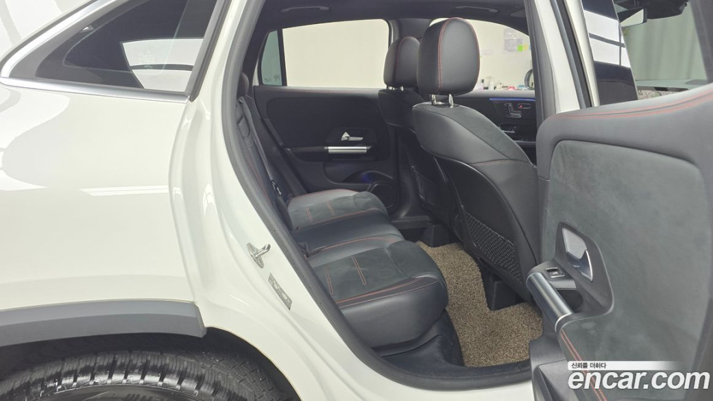 Mercedes-Benz GLA-Class GLA250 4MATIC, 2023