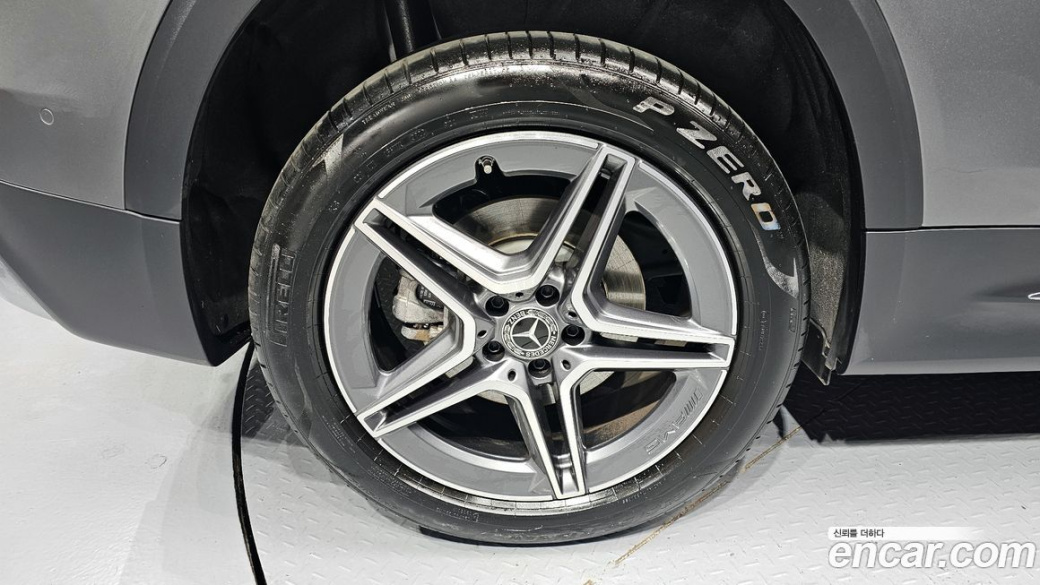 Mercedes-Benz GLB-Class GLB250 4MATIC, 2023