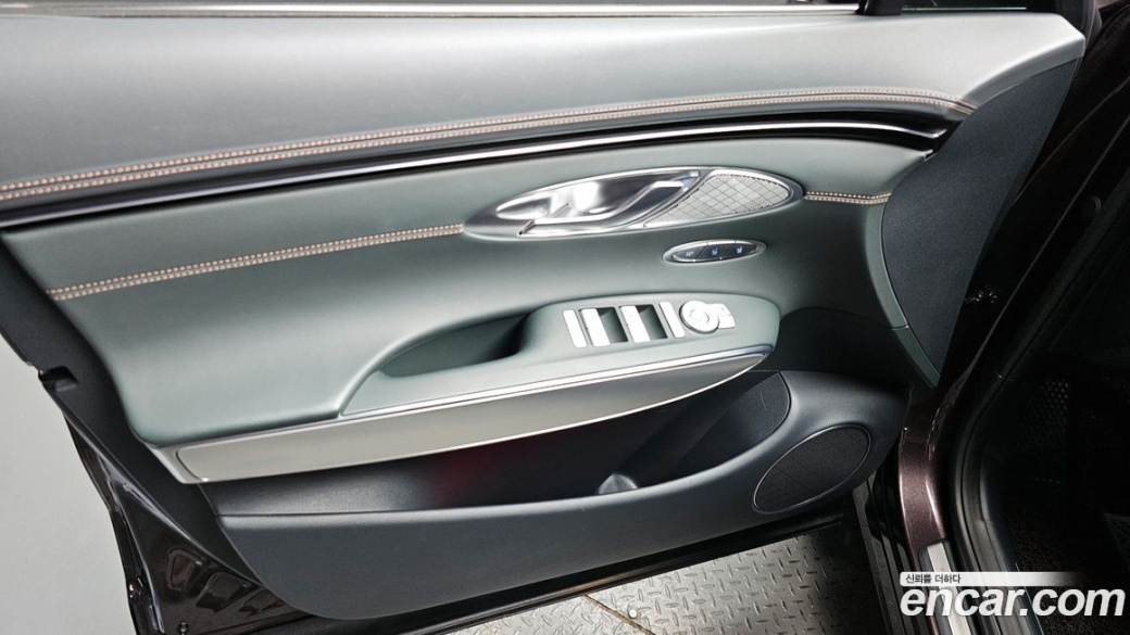 Genesis GV70 2.5T Gasoline 2WD, 2023