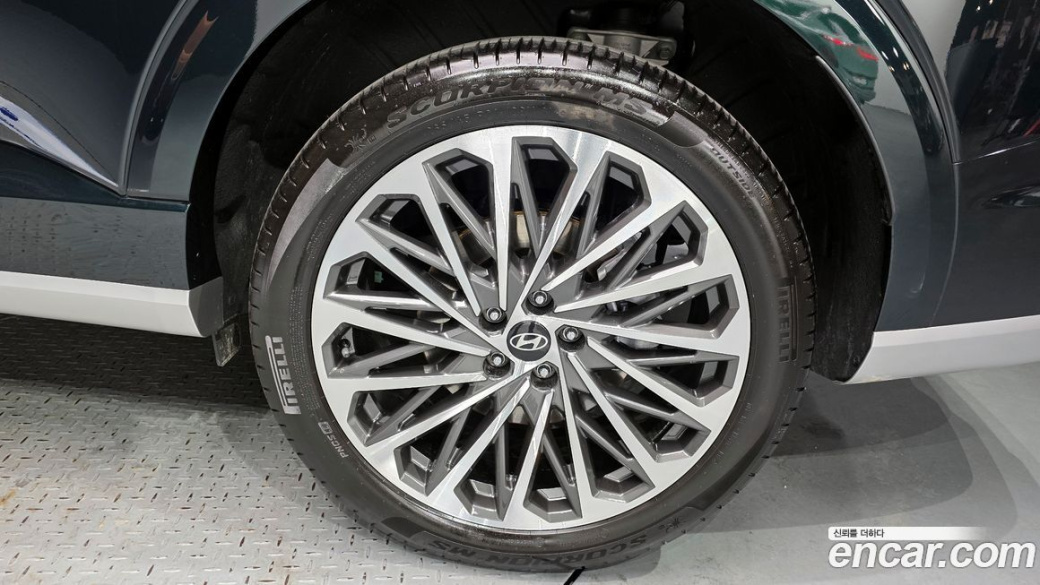 Hyundai Palisade Gasoline 2.5T 2WD 9-Seater, 2025