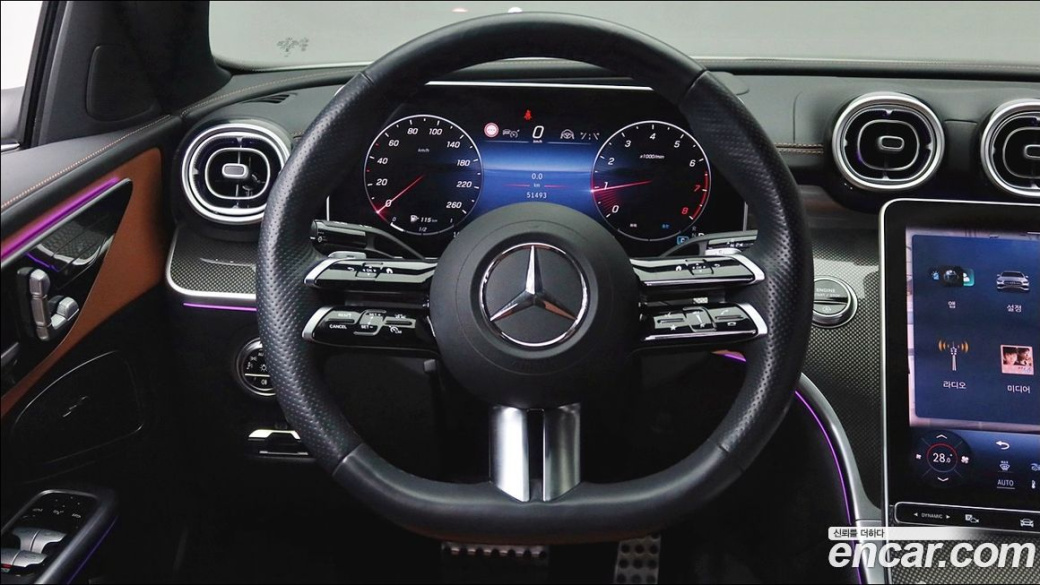 Mercedes-Benz C-Class C300 4MATIC AMG Line, 2023