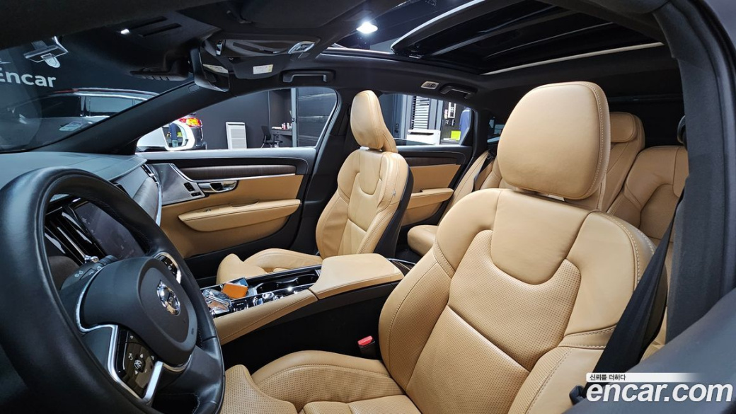 Volvo S90 B6 AWD Inscription, 2021