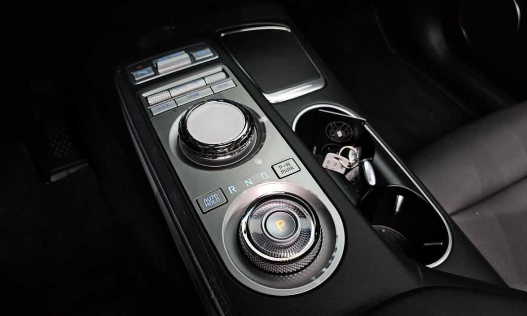 Genesis GV70 2.5T Gasoline 2WD, 2023