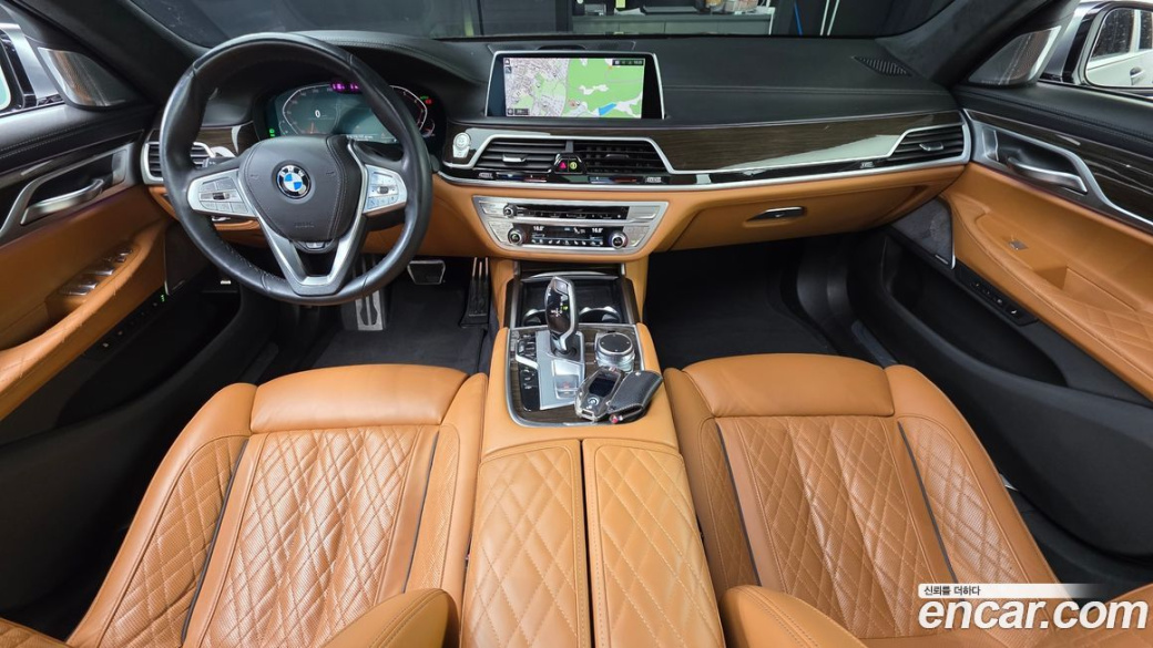 BMW 7-Series 740Li xDrive Design Pure Excellence, 2022