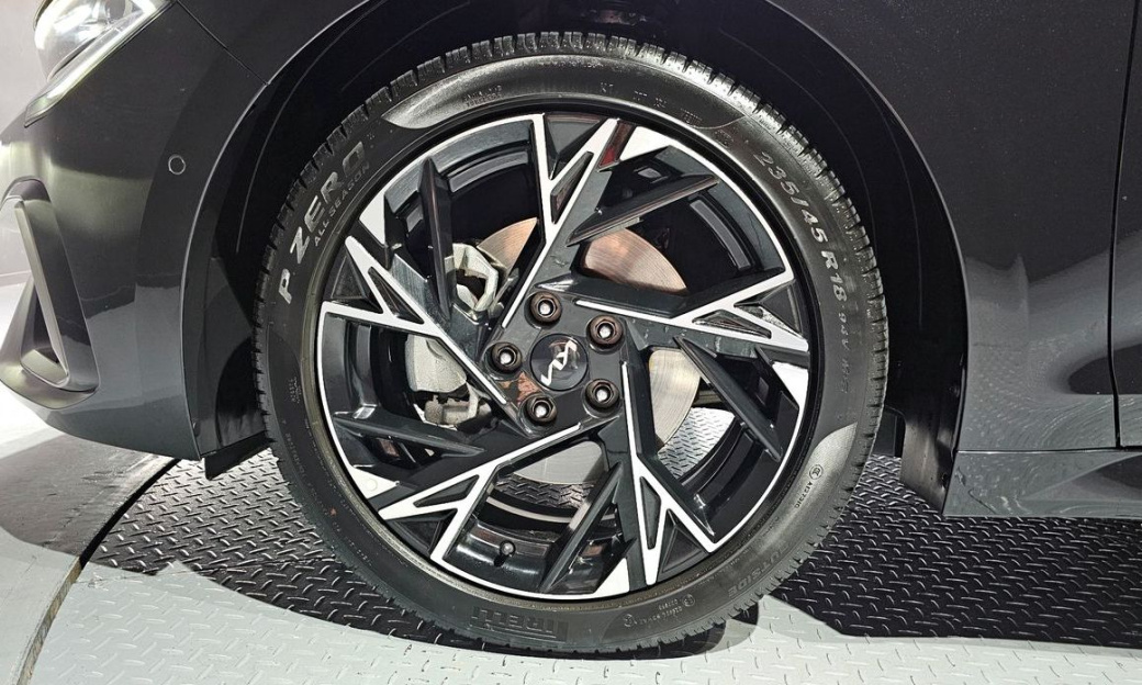 Kia K5 2.0, 2025