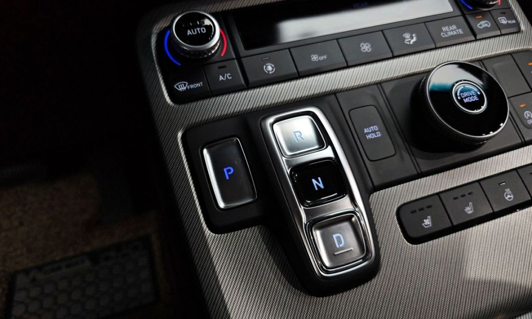 Hyundai Palisade Diesel 2.2 2WD, 2024
