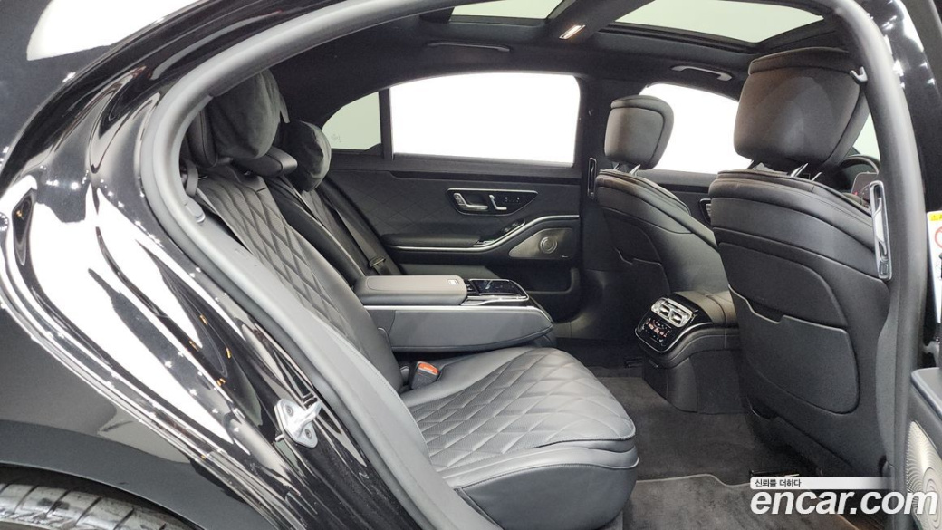 Mercedes-Benz S-Class S450L 4MATIC, 2023