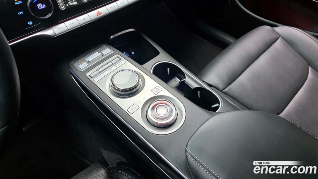 Genesis GV70 2.5T Gasoline 2WD, 2024