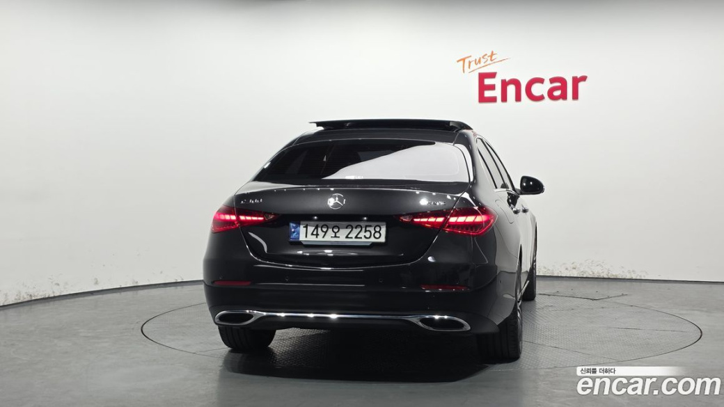 Mercedes-Benz C-Class C300 4MATIC Avantgarde, 2024