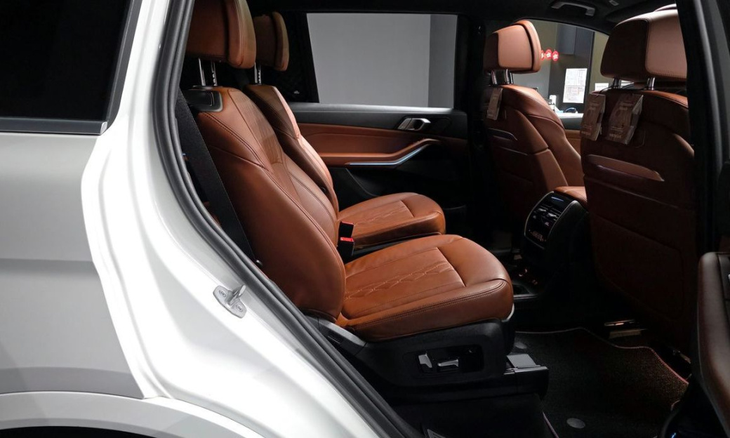 BMW X7 xDrive 40d M Sport 6STR, 2024