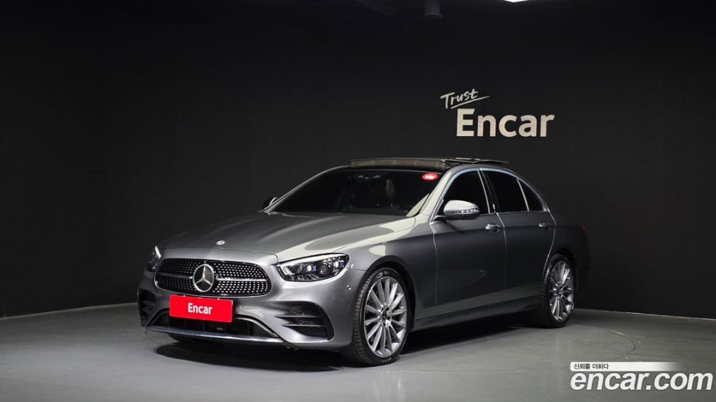 Mercedes-Benz E-Class E350 4MATIC AMG Line, 2022