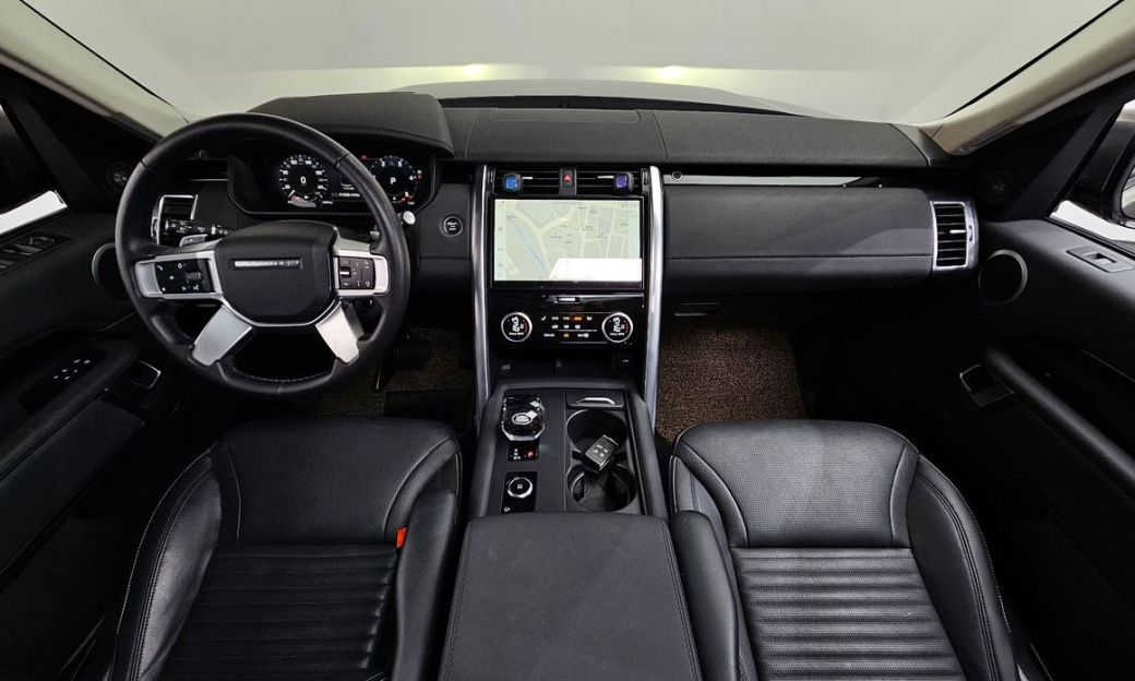 Land Rover Discovery D250 SE, 2023