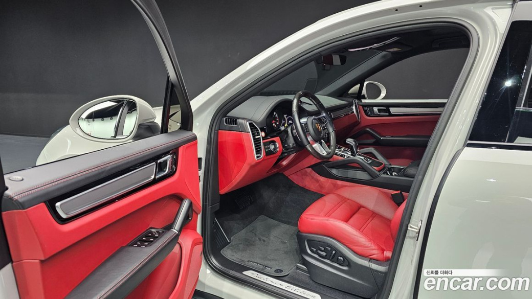 Porsche Cayenne 3.0 COUPE PLATINUM EDITION, 2022