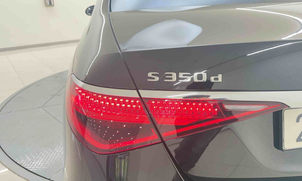 Mercedes-Benz S-Class S350 d 4MATIC, 2025