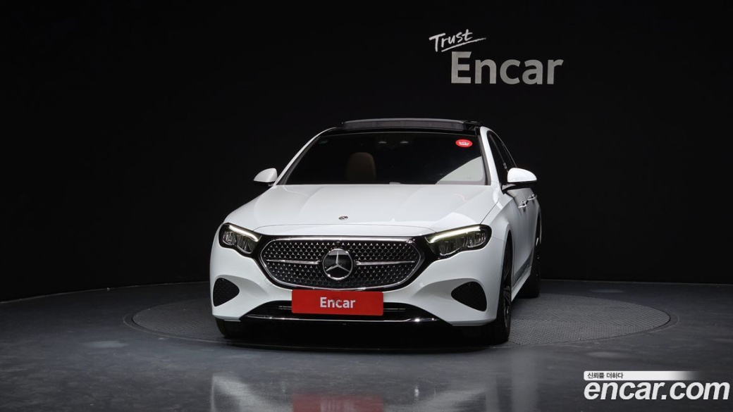 Mercedes-Benz E-Class E200 Avantgarde, 2025
