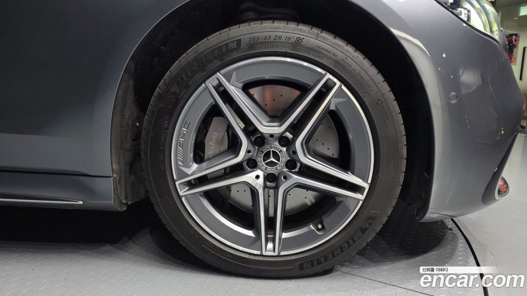 Mercedes-Benz S-Class S400 d 4MATIC, 2022