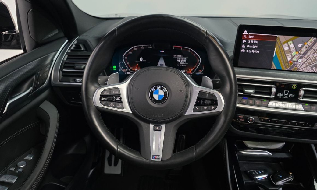 BMW X4 xDrive20i M Sports Pro, 2023