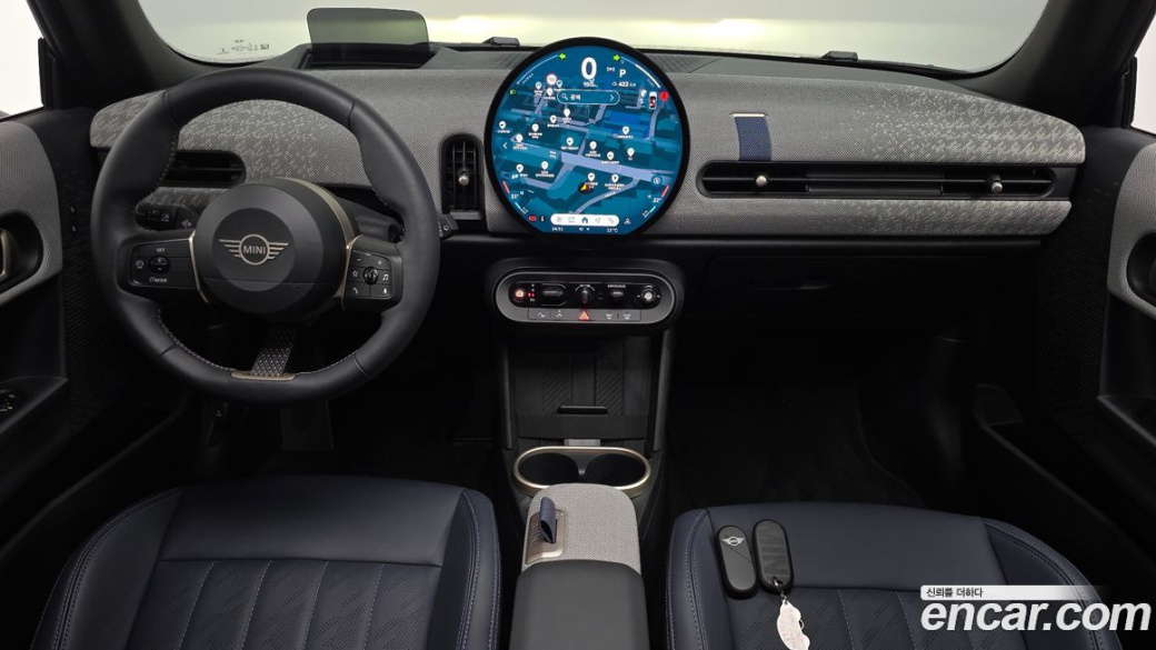 Mini Cooper Favoured, 2025
