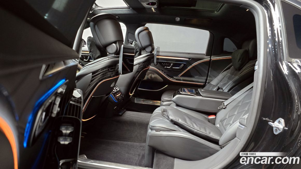 Mercedes-Benz S-Class Maybach S580 4MATIC, 2022