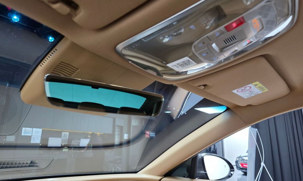 Genesis G80 Gasoline 2.5 Turbo AWD, 2025