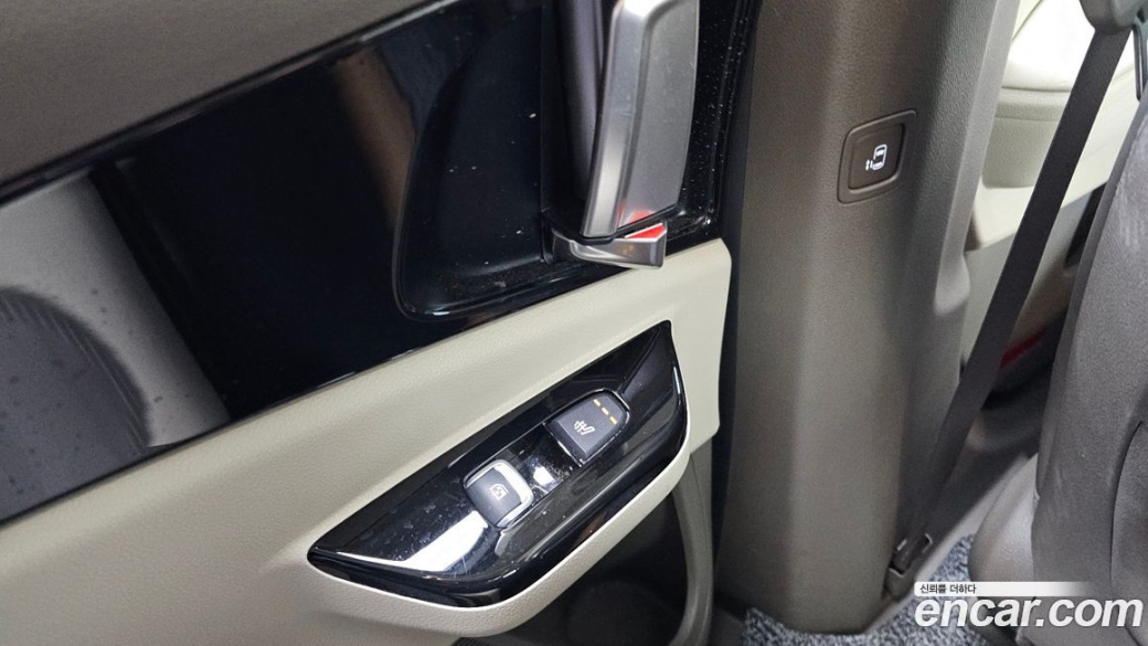 Kia Carnival 9-Seater Noblesse, 2023