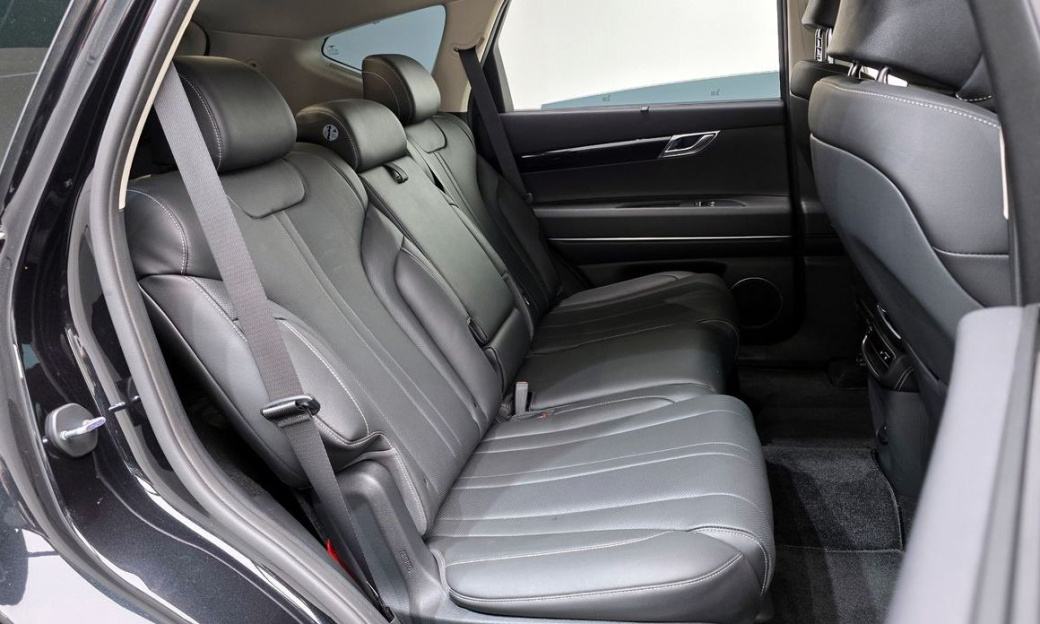 Genesis GV80 2.5T Gasoline 2WD, 2023