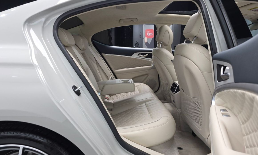 Genesis G70 Gasoline 2.5T 4WD, 2024